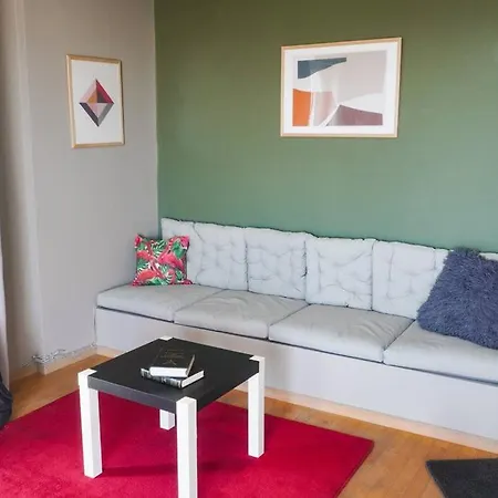 Westside Apartment, 2 Bdrms, Vesta Philoxenia *