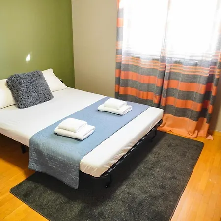 Westside Apartment, 2 Bdrms, Vesta Philoxenia