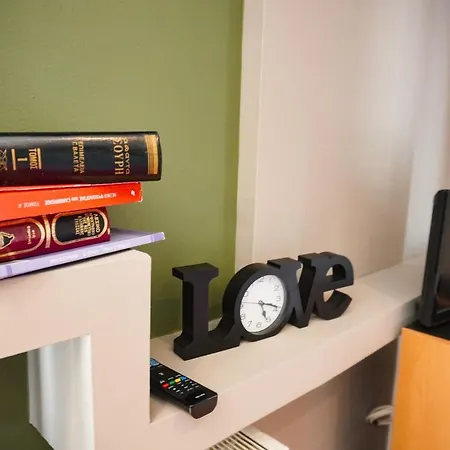 Westside Apartment, 2 Bdrms, Vesta Philoxenia Апартаменты
